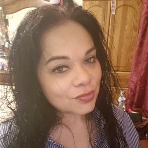 Meet your Posher, Angelica